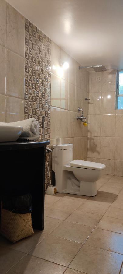 J-House, Spacious Apartments With Balconies, Thalassa 1Min Away Siolim Buitenkant foto