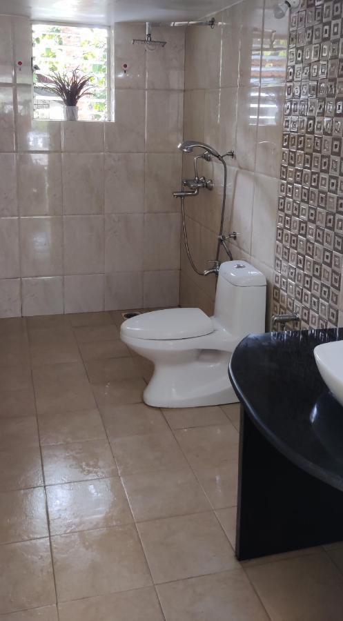J-House, Spacious Apartments With Balconies, Thalassa 1Min Away Siolim Buitenkant foto