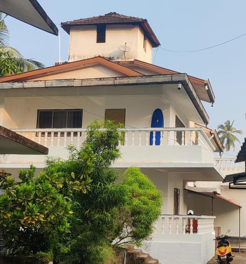 J-House, Spacious Apartments With Balconies, Thalassa 1Min Away Siolim Kamer foto