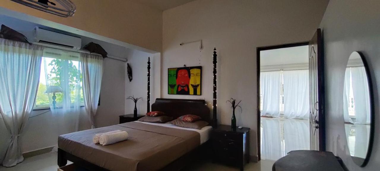 J-House, Spacious Apartments With Balconies, Thalassa 1Min Away Siolim Buitenkant foto
