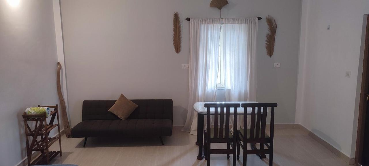 J-House, Spacious Apartments With Balconies, Thalassa 1Min Away Siolim Buitenkant foto