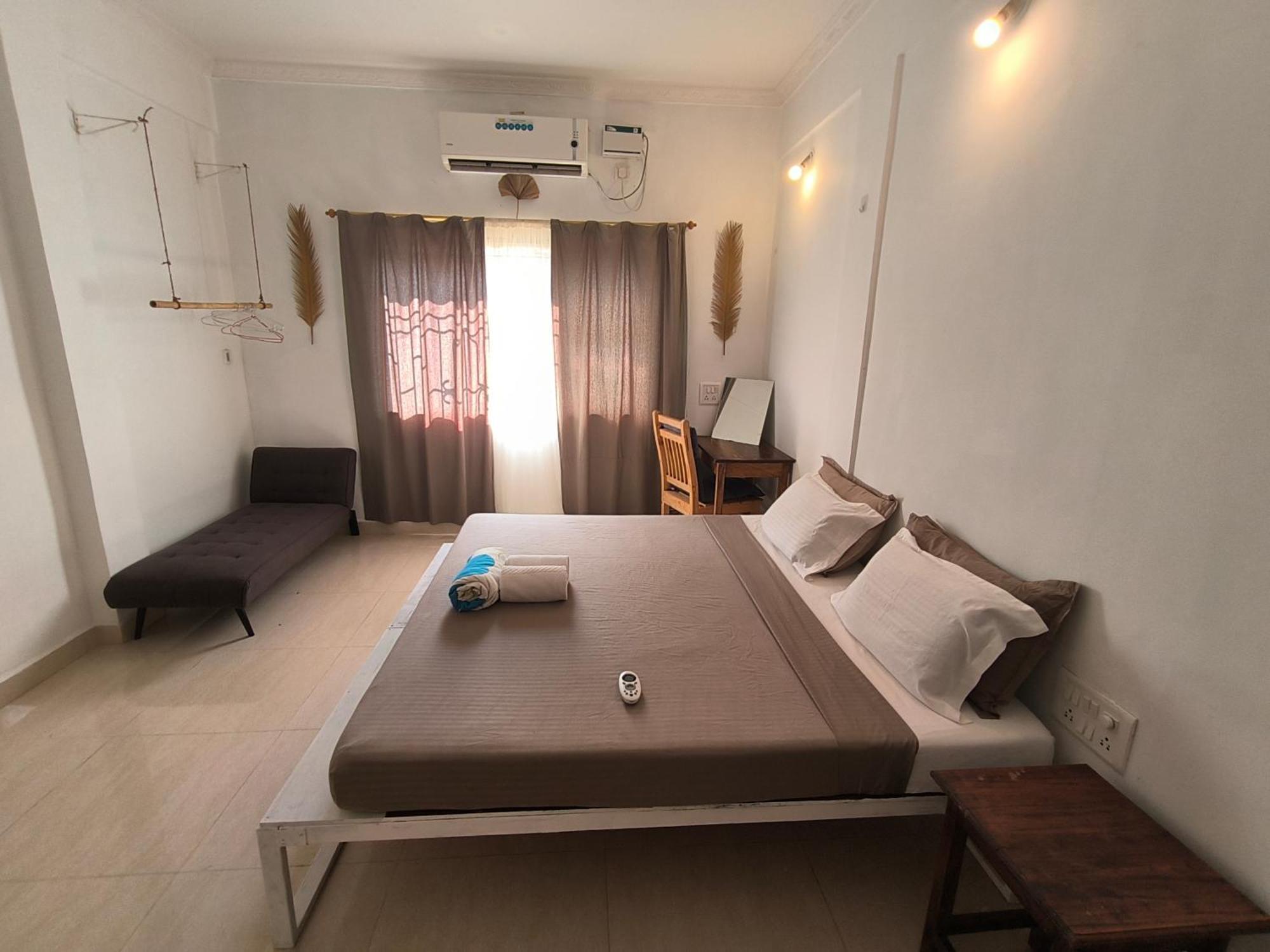 J-House, Spacious Apartments With Balconies, Thalassa 1Min Away Siolim Buitenkant foto
